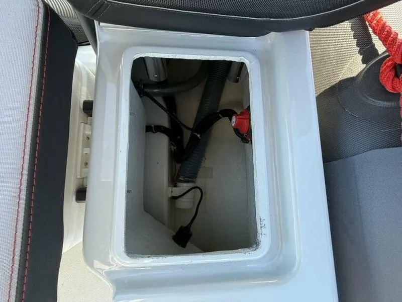 Slide: The Image of Zodiac Open 5.5 PVC T-Top 2023 - 5719631