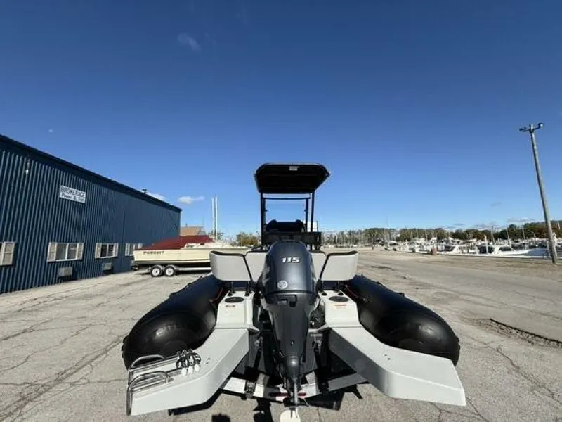 Slide: The Image of Zodiac Open 5.5 PVC T-Top 2023 - 5719625