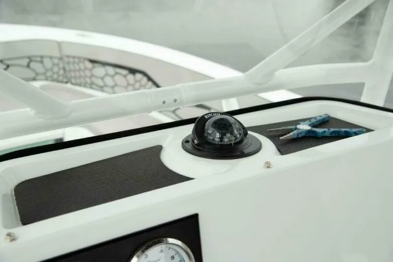 Slide: The Image of Wellcraft 202 Fisherman 2026 - 5175633