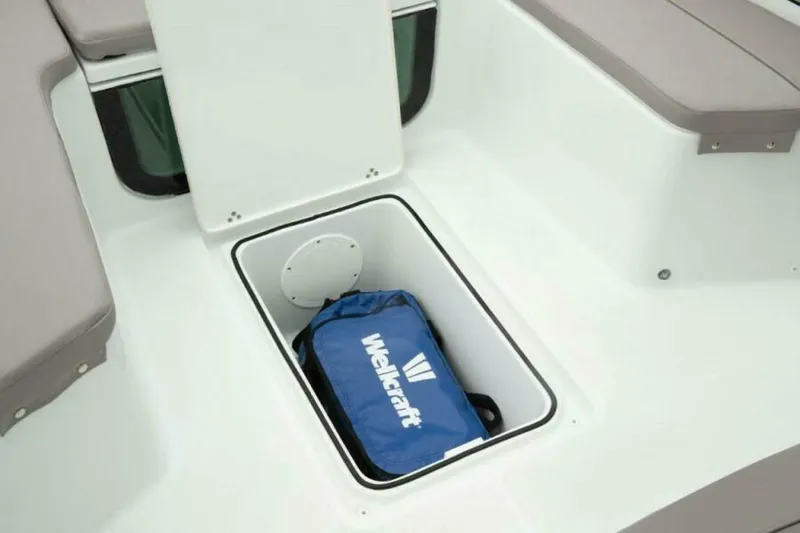 Slide: The Image of Wellcraft 202 Fisherman 2026 - 5175628