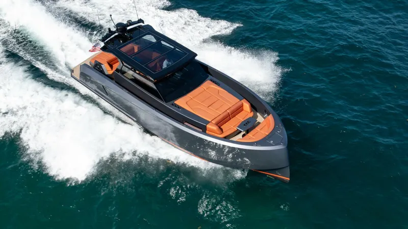 Slide: The Image of Vanquish VQ45 - 5177364