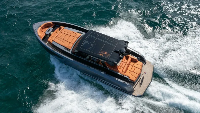 Slide: The Image of Vanquish VQ45 - 5177366