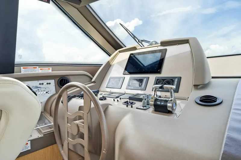 Slide: The Image of 2013 Ferretti Yachts 620 - 5177642