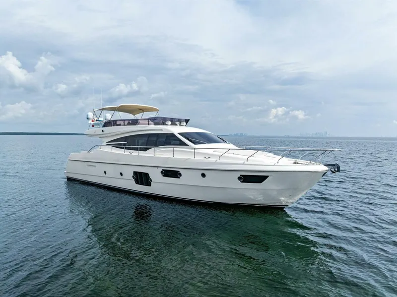 Slide: The Image of 2013 Ferretti Yachts 620 - 5177748