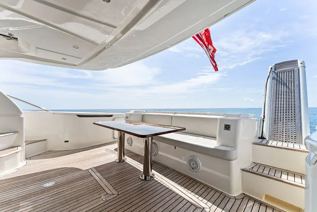 Slide: The Image of Ferretti 620 2013 - 85