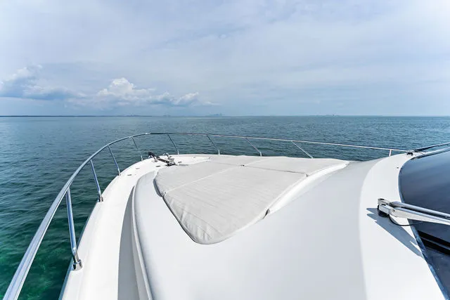 Slide: The Image of Ferretti 620 2013 - 99