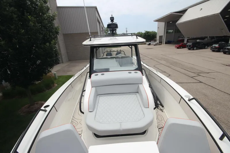 Slide: The Image of Zodiac X10CC Twin Mercury 400's w/ Joystick 2025 - 5499922