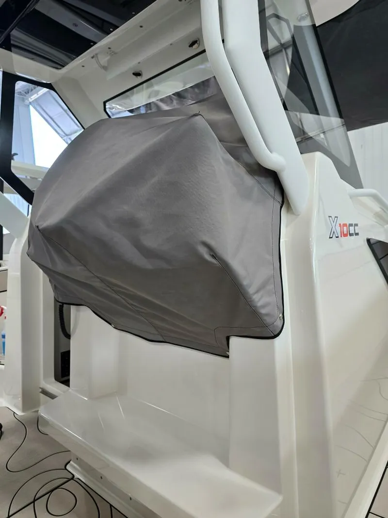 Slide: The Image of Zodiac X10CC Twin Yamaha 350's w/ Joystick 2026 - 5524686