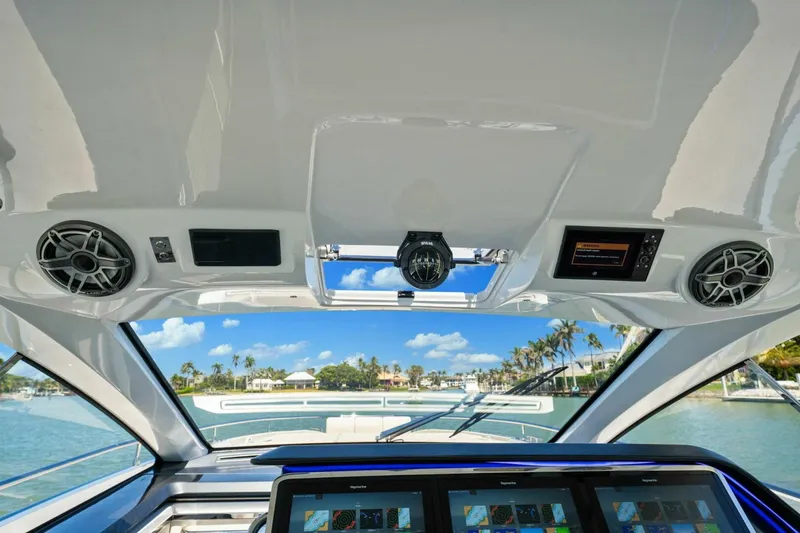 Slide: The Image of Azimut 47 Verve 2022 - 5177904