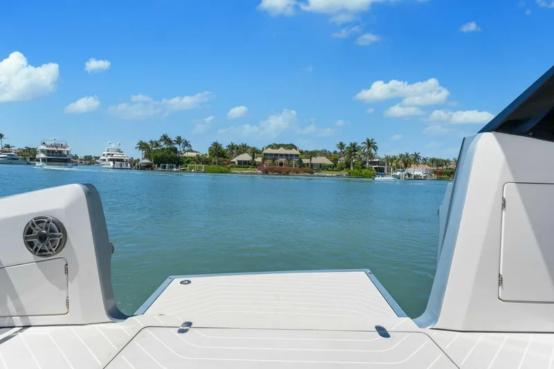 Slide: The Image of Azimut 47 Verve 2022 - 5177905