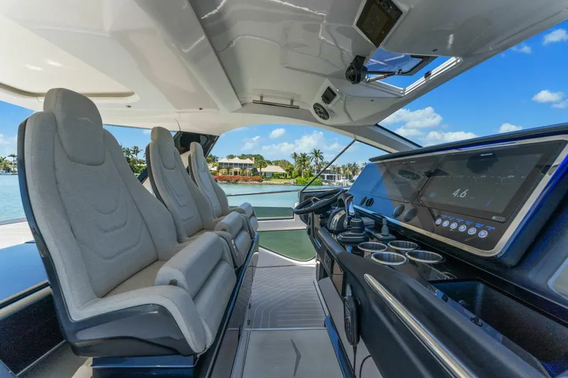 Slide: The Image of Azimut 47 Verve 2022 - 5177908