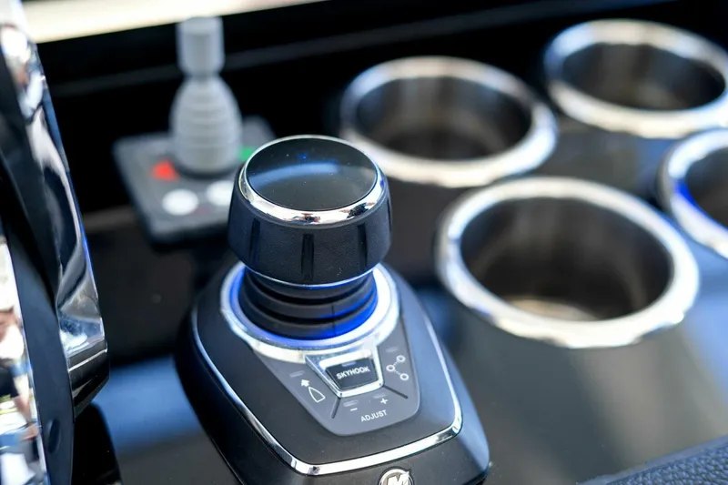 Slide: The Image of Azimut 47 Verve 2022 - 5177911