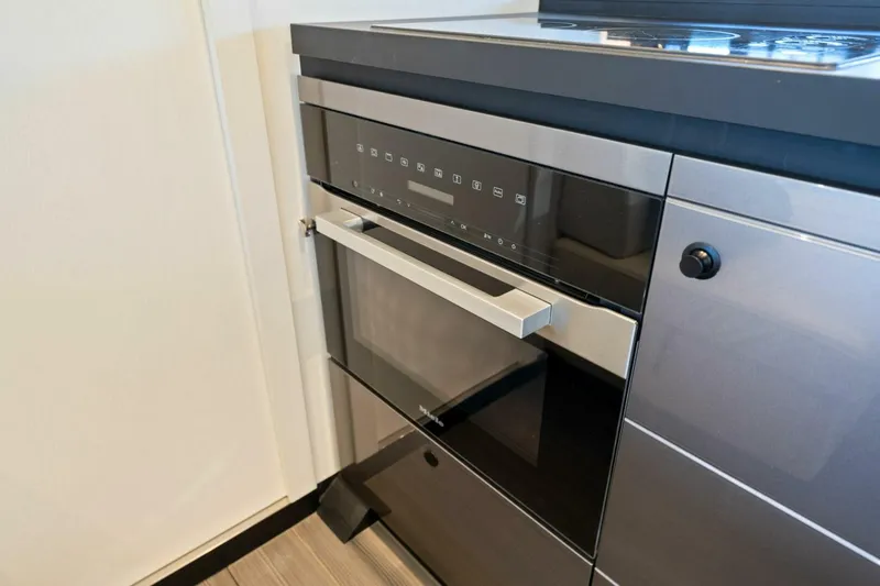 Slide: The Image of Azimut 47 Verve 2022 - 5177926