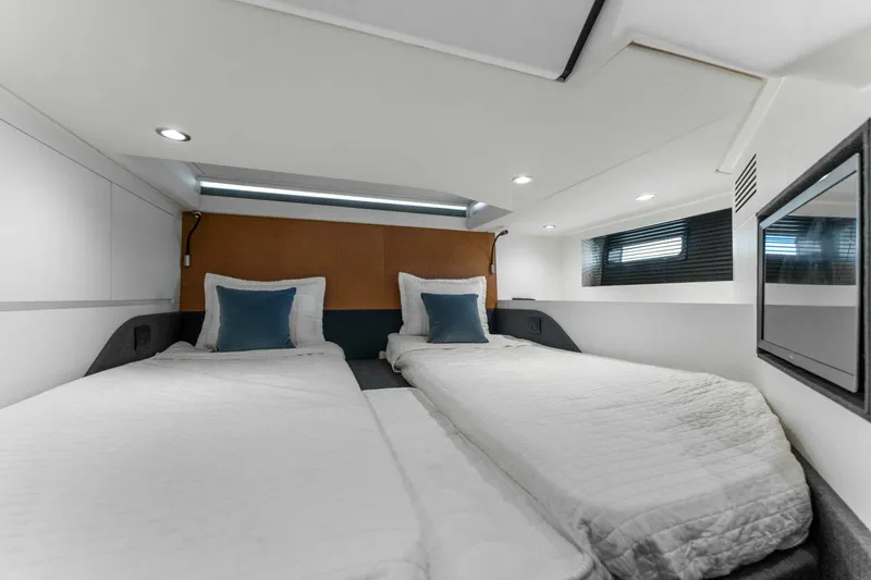 Slide: The Image of Azimut 47 Verve 2022 - 5177929