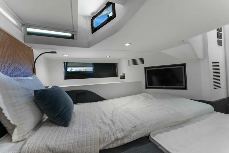 Slide: The Image of Azimut 47 Verve 2022 - 5177930