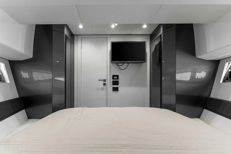 Slide: The Image of Azimut 47 Verve 2022 - 5177933