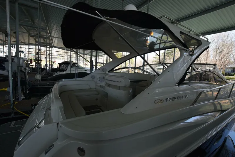 Slide: The Image of Regal Commodore 4060 2007 - 5178031