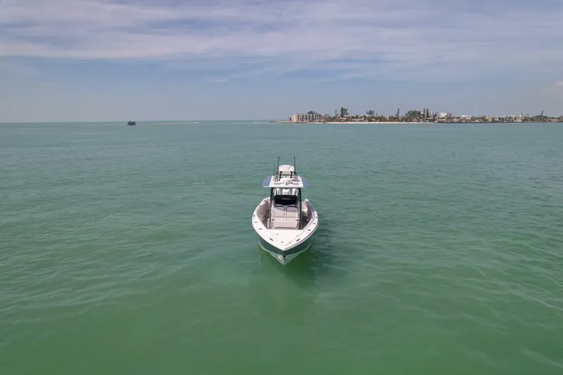 Slide: The Image of Nor-Tech 390 Sport 2020 - 5178196