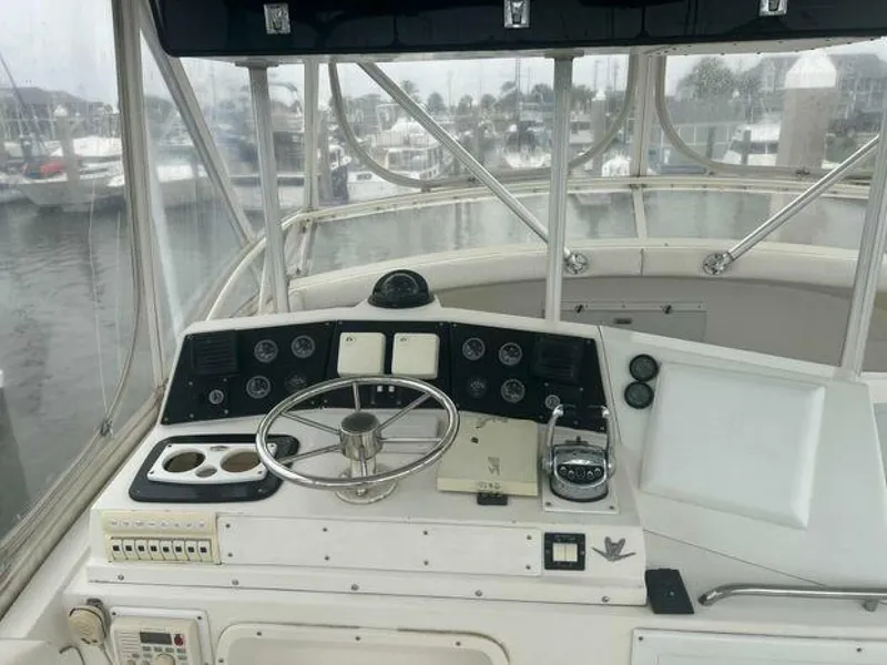 Slide: The Image of Bertram Convertible 1980 - 5178411