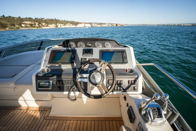 Slide: The Image of Sea Ray 510 Fly 2015 - 5190088