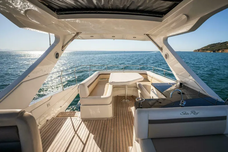 Slide: The Image of Sea Ray 510 Fly 2015 - 5190089