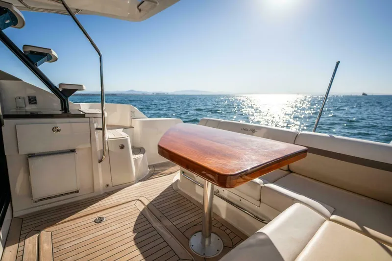 Slide: The Image of Sea Ray 510 Fly 2015 - 5190080