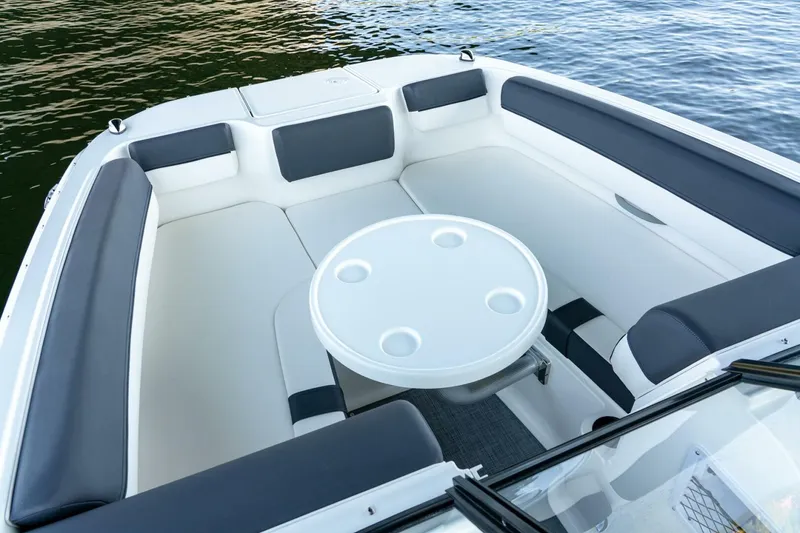 Slide: The Image of Bayliner DX2000 2023 - 5178988