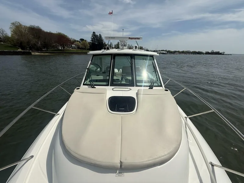 Slide: The Image of Boston Whaler 345 Conquest 2018 - 5254720