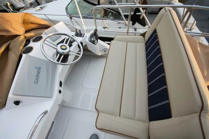 Slide: The Image of Ranger Tug R-29 CB 2019 - 5193587