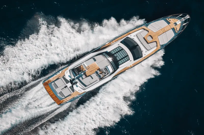 Slide: The Image of Azimut S8 2025 - 5197470