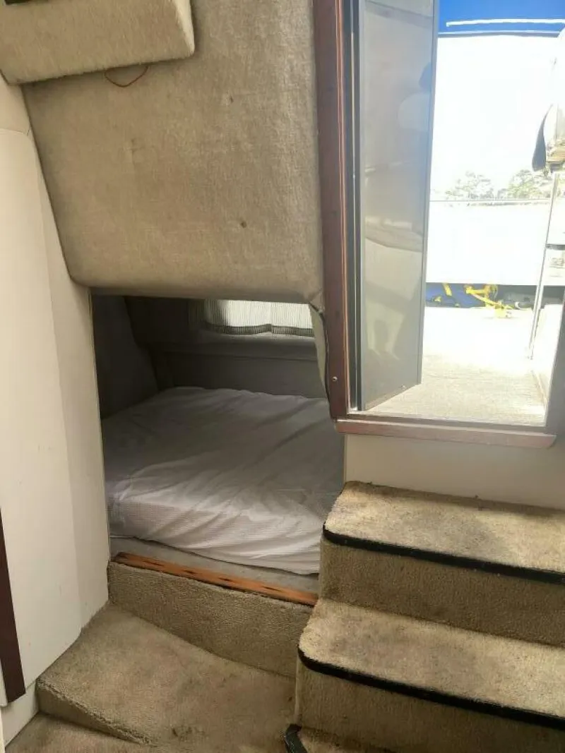 Slide: The Image of Carver 2557 Montego 1989 - 5186570