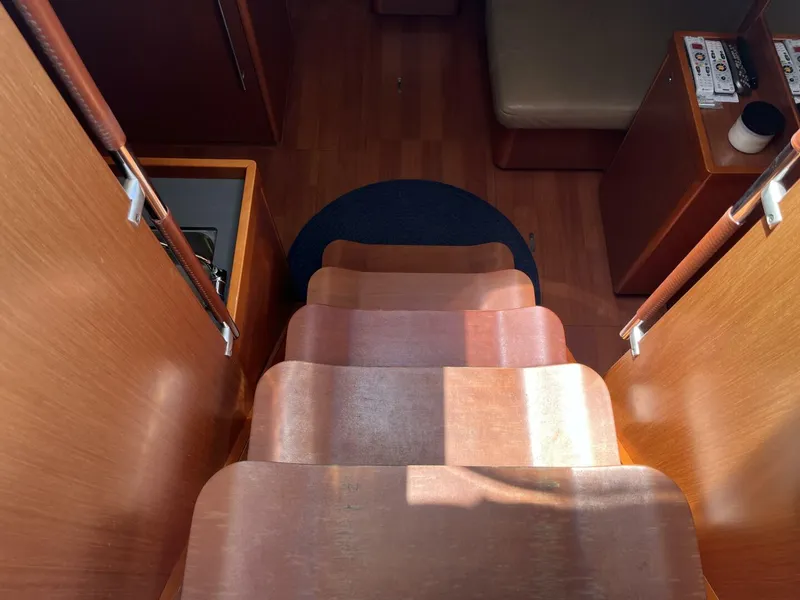 Slide: The Image of Beneteau Oceanis 48 Companionway Steps, only a 45 degree angle - 5212783