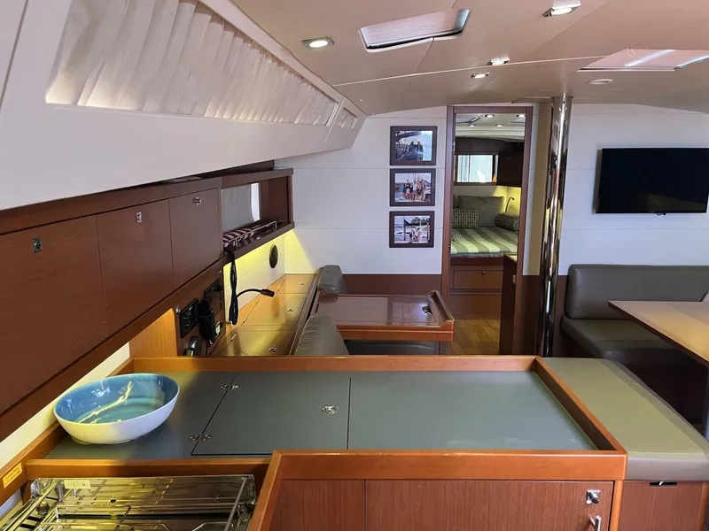 Slide: The Image of Beneteau Oceanis 48 Galley Counter Top - 5212732