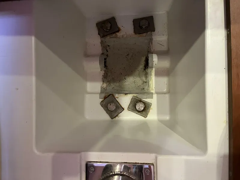 Slide: The Image of Beneteau Oceanis 48 Bilge & Keel Bolts - 5212772