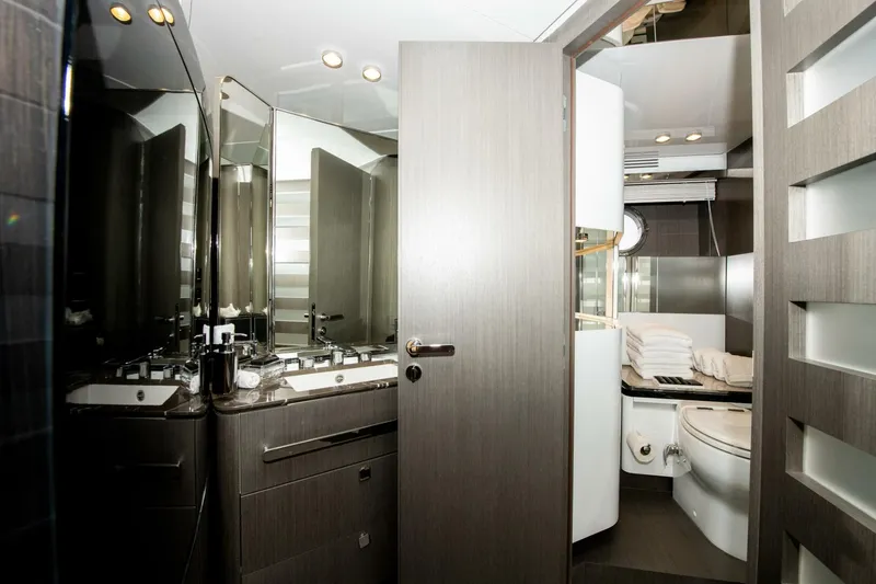 Slide: The Image of Azimut S7 Motor Yacht 2019 - 5180954