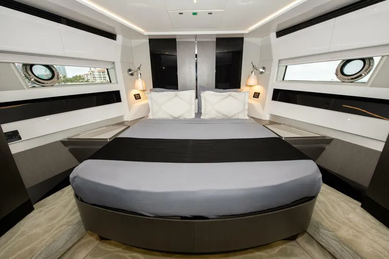 Slide: The Image of Azimut S7 Motor Yacht 2019 - 5180964