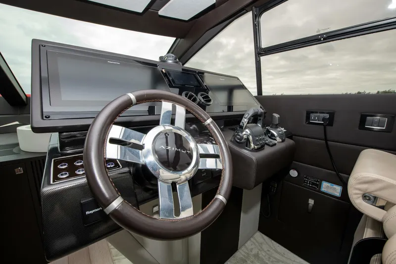 Slide: The Image of Azimut S7 Motor Yacht 2019 - 5180940