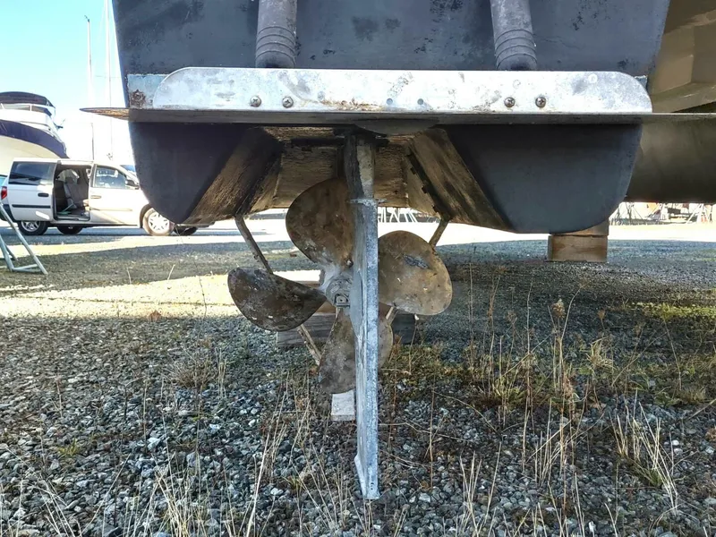 Slide: The Image of Endeavour Catamaran Corp Trawlercat 36 2002 - 5181812