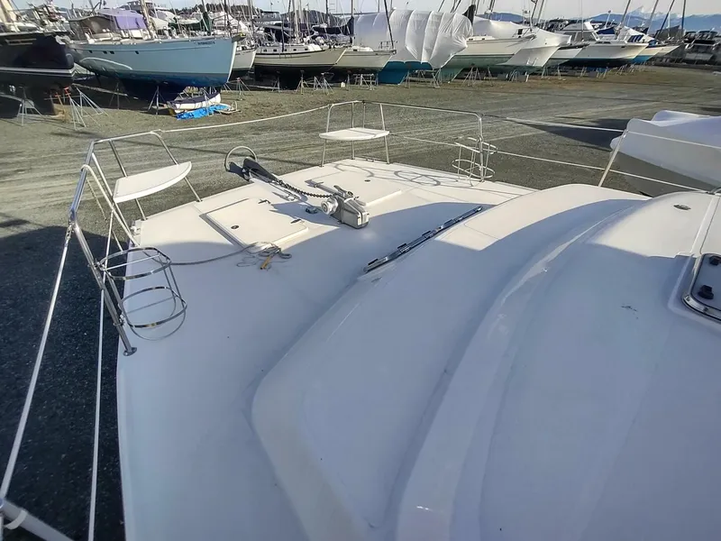 Slide: The Image of Endeavour Catamaran Corp Trawlercat 36 2002 - 5181894