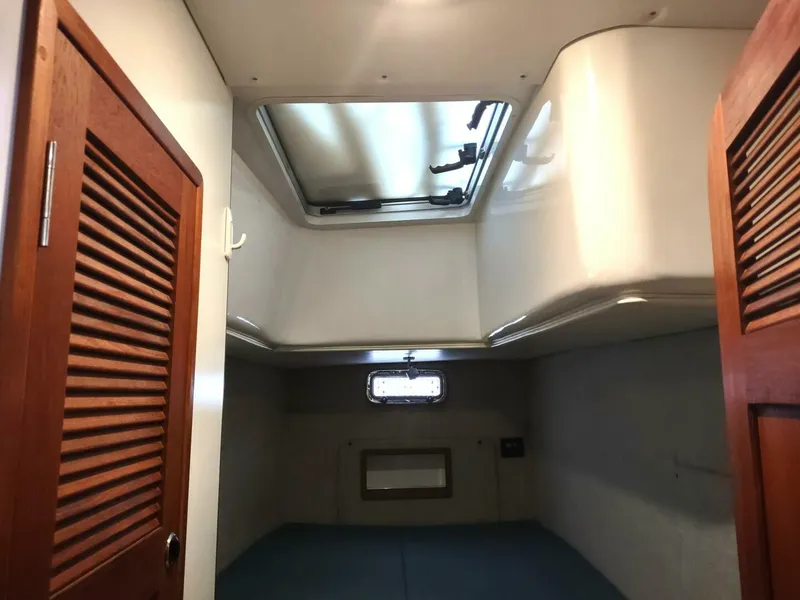 Slide: The Image of Endeavour Catamaran Corp Trawlercat 36 2002 - 5182470