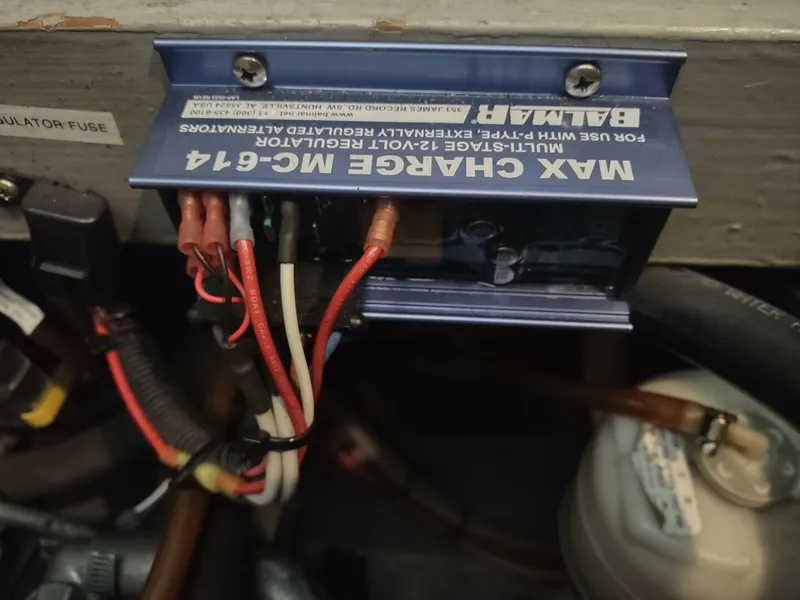 Slide: The Image of Endeavour Catamaran Corp Trawlercat 36 2002 - 5182368