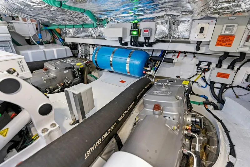 Slide: The Image of 2025 Princess F50 Flybridge - 5182733