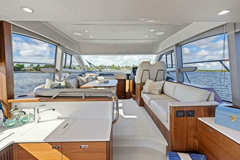 Slide: The Image of Princess F50 Flybridge 2025 - 5755781