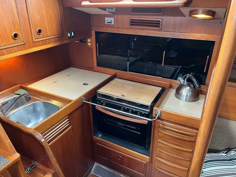 Slide: The Image of Nautor Swan 391 1984 - 5193349