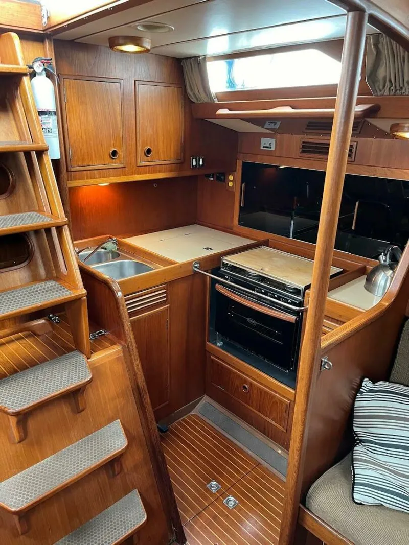 Slide: The Image of Nautor Swan 391 1984 - 5193357