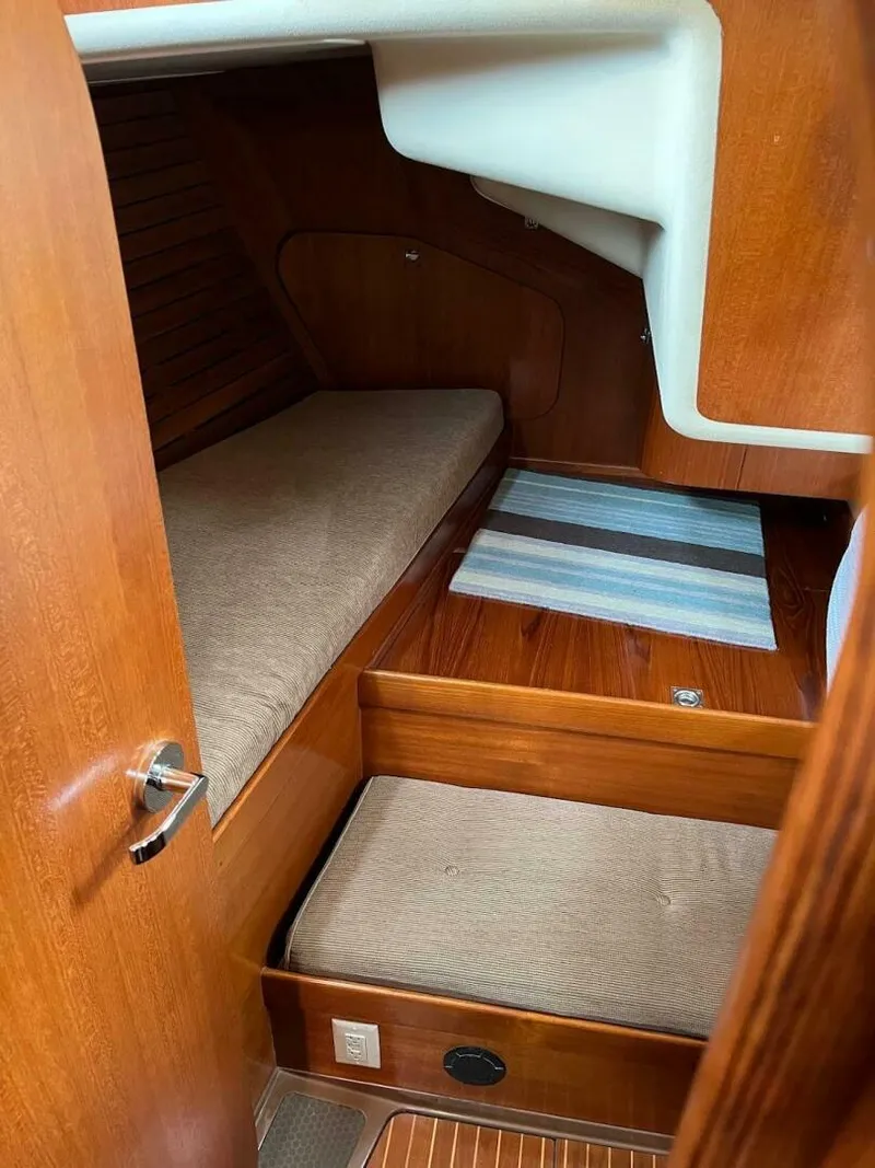 Slide: The Image of Nautor Swan 391 1984 - 5193366