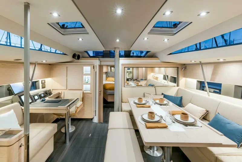 Slide: The Image of Allures 51.9 2026 - 5193702