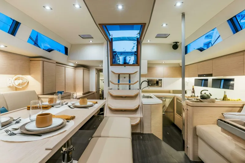 Slide: The Image of Allures 51.9 2026 - 5193703