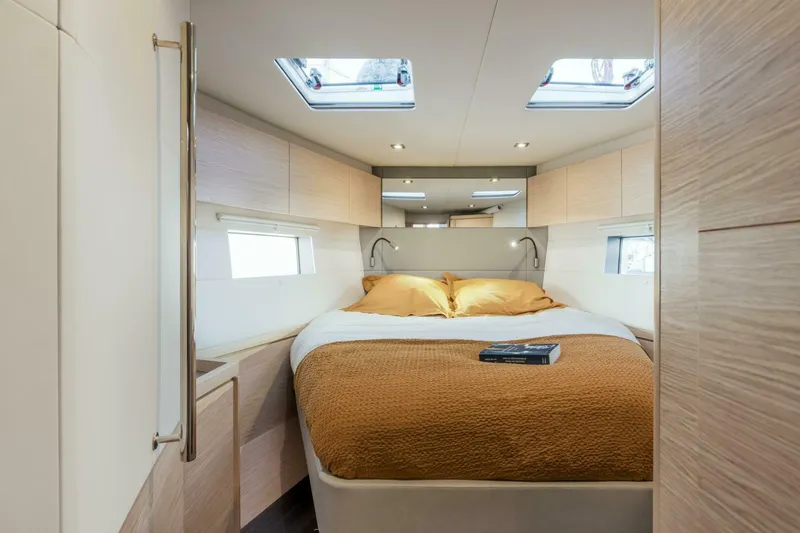 Slide: The Image of Allures 51.9 2026 - 5193712