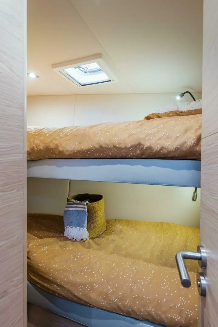 Slide: The Image of Allures 51.9 2026 - 5193718